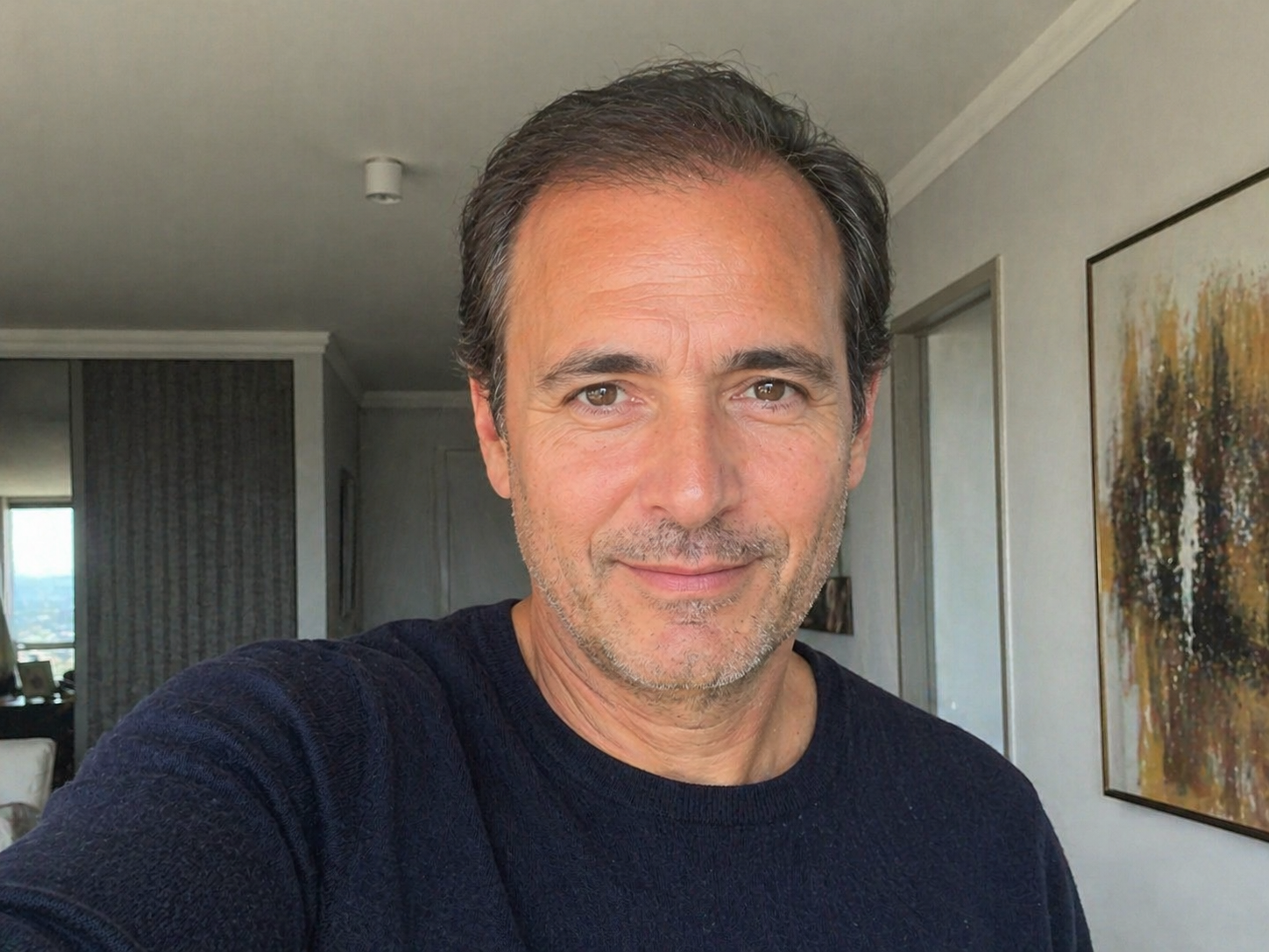 Fernando Oviedo  - Comprador de Facebook